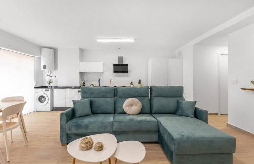 Serene Urban Retreat with AC and Wifi - Foto 1