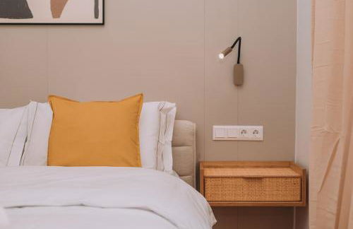 Bright & Contemporary Home with Balcony in Vibrant Piraeus - Foto 42