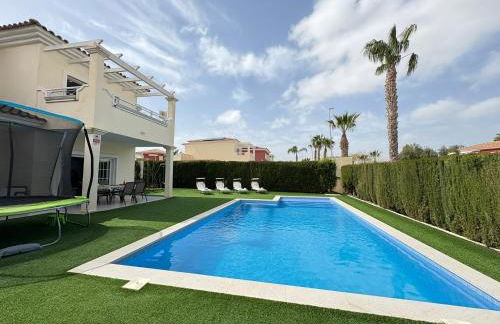 Villa Sofía - 2 bedroom villa with private pool and garden - Foto 22