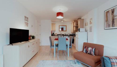 The Diickens Den - Stylish Rochester 1BR Flat - Sleeps 4 - Walk to High St, Castle & Station with Secured Parking - Contractor - Friendly and Ideal for Long Stays - Foto 4
