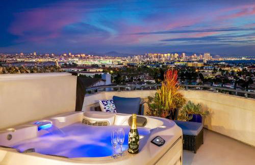 Spacious Beautiful Home with Stunning Bay Views - Foto 1