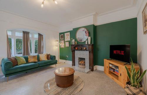 Central Banbury Stay Comfy and Spacious for groups 9 sleeps - Foto 3