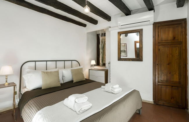 Diana in Pantheon Apartment - Photo 1