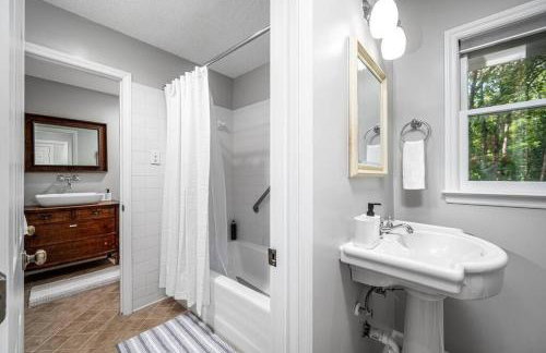 Cozy on Ger Maine St 1 Mile From Downtown Apex - Foto 21