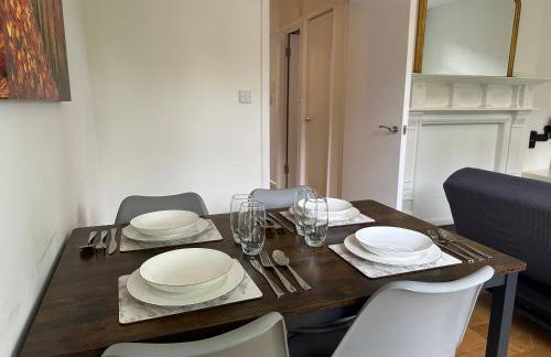 Quiet residential area modern and cozy two bed apartment in Hampstead - Foto 15