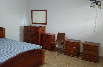 Casa muito espaçosa privativa com Piscina, Churrasqueira e área gourmet - Foto 27