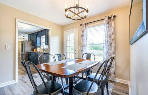 NEW Fully stocked luxury home close to I65 and I72 - Foto 51