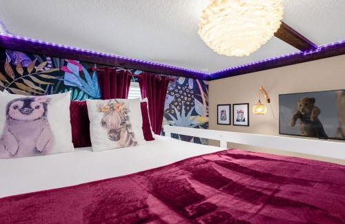 Upstay - Solara Resort Home w Pool BBQ Gamesroom - Foto 42