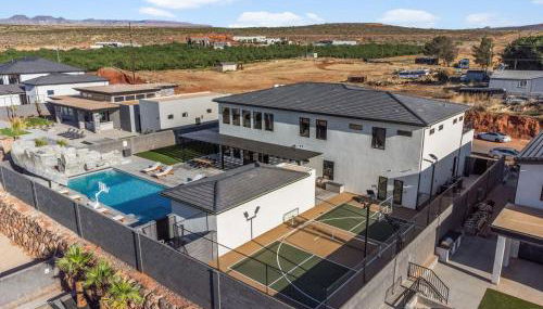 Pecan Valley Oasis - Lux Pool, Sauna and Theater - Foto 3