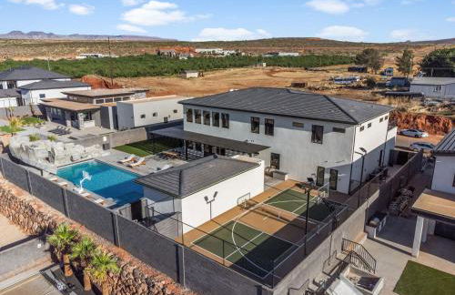 Pecan Valley Oasis - Lux Pool, Sauna and Theater - Foto 3