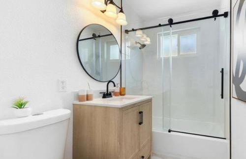 cozy house 4 bedrooms 2 baths - Foto 8