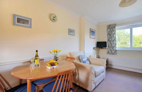 Bridge House Apartment - Photo 3