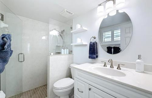 Heated Saltwater Pool Retreat Near PGA Sleeps 8 - Foto 9