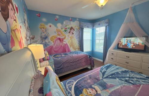 Mickey's Castle by PropertyChekker! - Foto 15