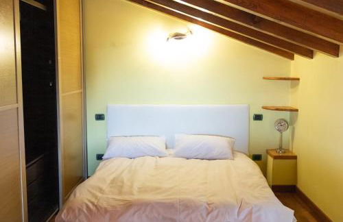 Openspace Attic Apartment with terrace, Wi-Fi - Foto 22