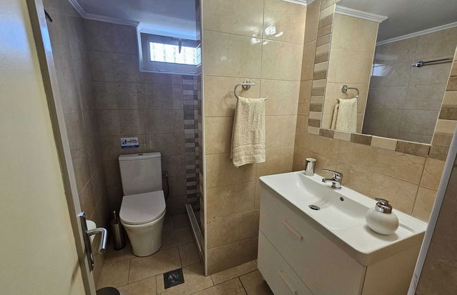 Christa's Home near ATH Airport - Foto 23