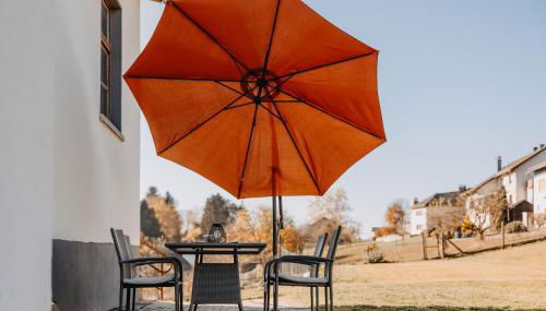 Kleeoase - Modernes Apartment - Infrarotsauna - Terrasse - Garten - kostenlosem Parkplatz - Photo 5