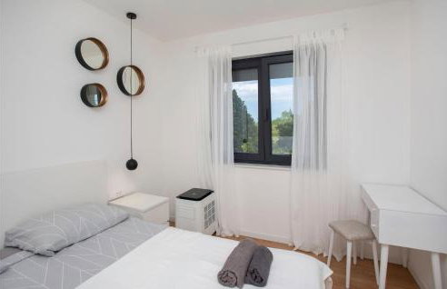 3 Bedroom Amazing Home In Rasa - Foto 20