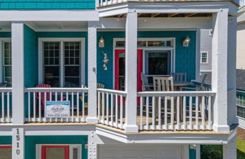 After Dune Delight - Relax and unwind in this fun and spacious 3 story home, Light, Bright, and close to everything! townhouse - Photo 11