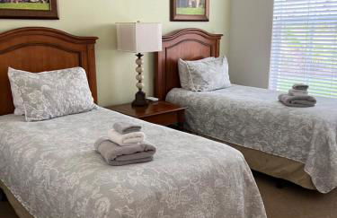 GreenLinks Luxury Villa at Lely Resort Golf - 3 Bedrooms - Photo 9