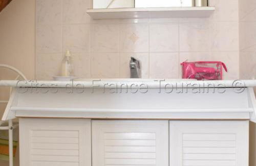 Maison tourangelle restaurée, 3 chambres, jardin clos, village viticole, proche loisirs et équipements bébé - FR-1-381-236 - Foto 18