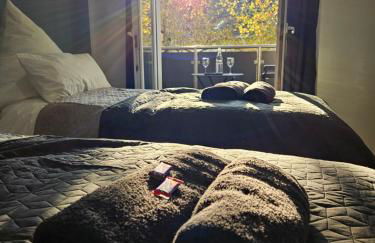 Modern Homes - Voll ausgestatte Wohnung - Balkon - Hotelbetten - 4K TV - WLAN - Foto 14