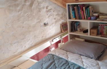 The Artist's House - Photo 27