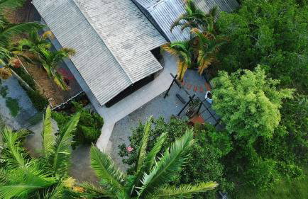 Sítio com piscina, churrasqueira, lareira, fogão à lenha, mesa de sinuca e vista para as montanhas - Foto 36