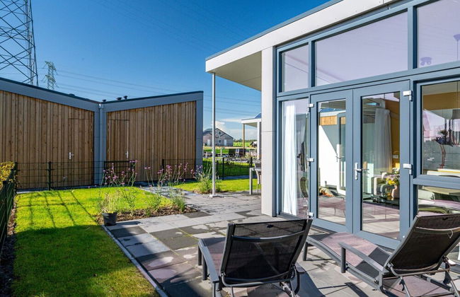 Modern Chalet With Dishwasher, in Friesland - Foto 15