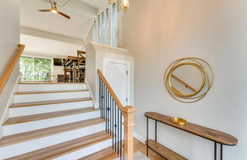 Elegant 4-Season Lake Geneva Condo with Fireplace! - Foto 23