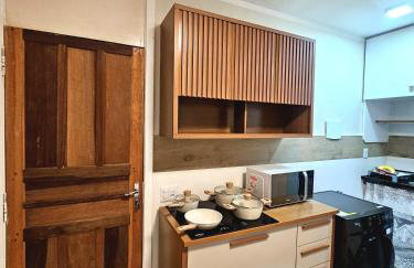 Stúdio Ipanema 307 Reformado - 200 metros da praia e passeios para ilhas - Foto 17