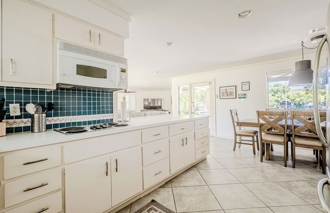 Island Paradise A Waterfront Oasis With Pool - Foto 15