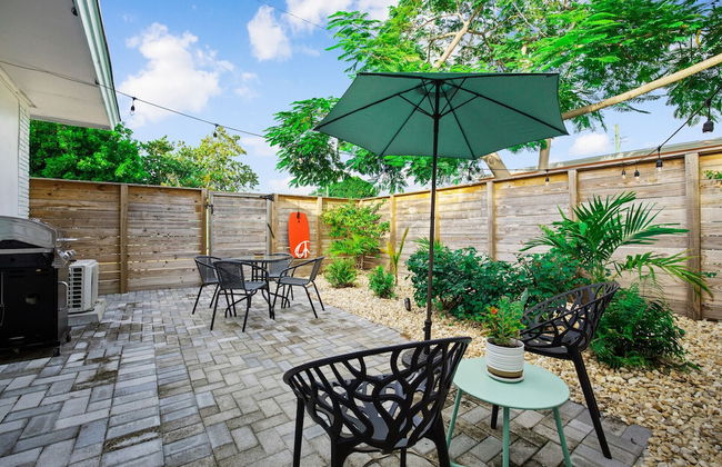 Modern Downtown Bungalow - Foto 13