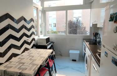 Apartamento luminoso y nuevo en Madrid Rio - Photo 5