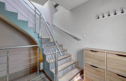 Lovely Home In Geispolsheim With Wifi - Photo 14