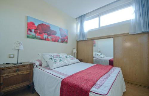 Terraza, luminoso y bien situado - Photo 1