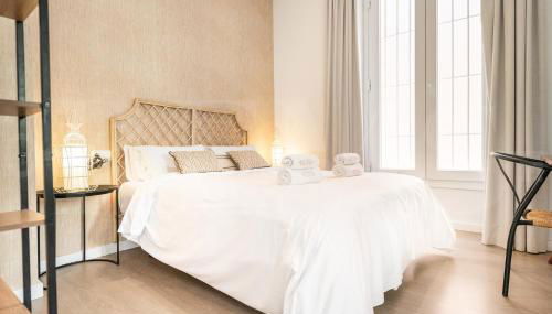 Bright Classic House Near La Malagueta REMS - Photo 3