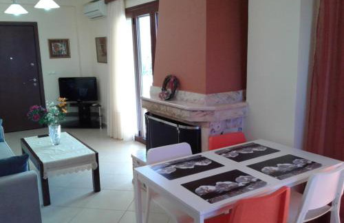 Avia, house with privillaged view, 100 meters from the sea - Photo 7