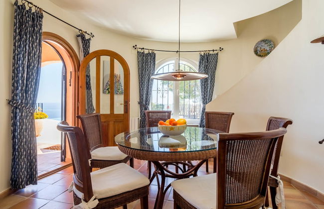 Villa With Sea Breeze Charm - Foto 15