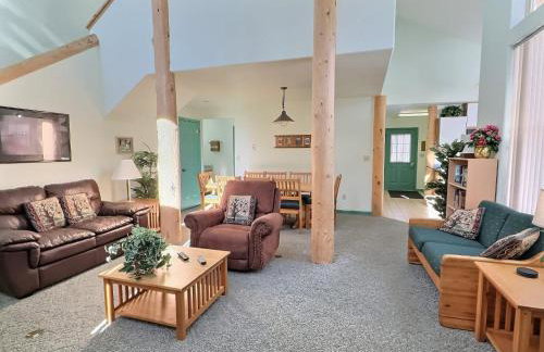 2 Bed Cabin Fireplace Lodgepole Pines - Foto 16