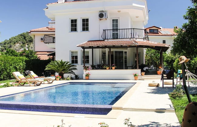 Immaculate 3-bed Villa Nest Dalyan - Photo 11