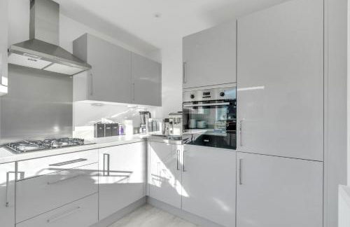 Brand New Luxurious 3bed House by AYMONS HAVEN - Foto 26