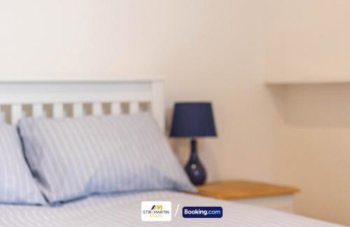 2 Bed Apartment By StirkMartin Stays Short Lets & Serviced Accommodation Cardiff With Free Parking & 7mins to City Centre - Foto 7