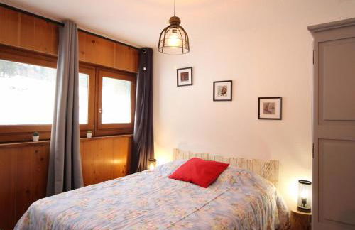 Charmant F2 bis 5 pers. au Mont-Dore avec parking, proche des pistes - FR-1-415-174 - Foto 6