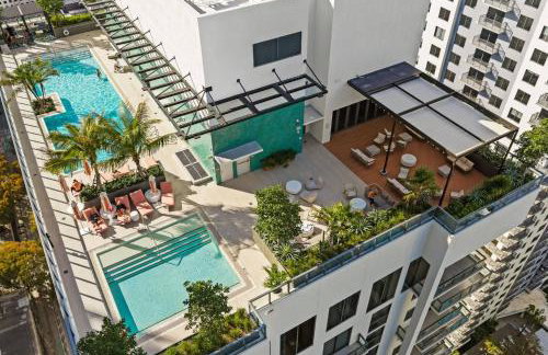 Stylish Apt with Rooftop Pool in Downtown Miami - Foto 47