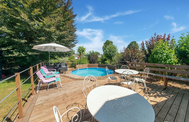 Pretty House in the Ardennes With Swimming Pool & Games Room - Photo 24