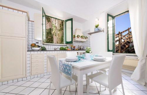 Cartiera Apartment with Pool by AMALFIVACATION - Photo 9