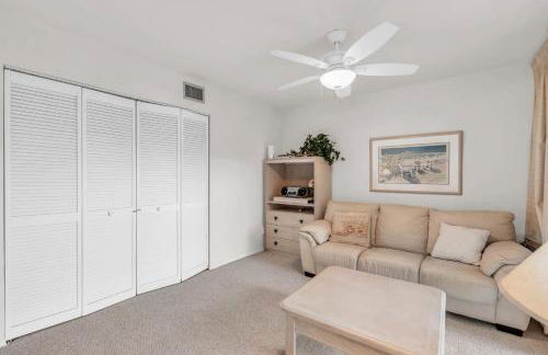 Enit Unit -Close to Elevator and Pool Views - Foto 23