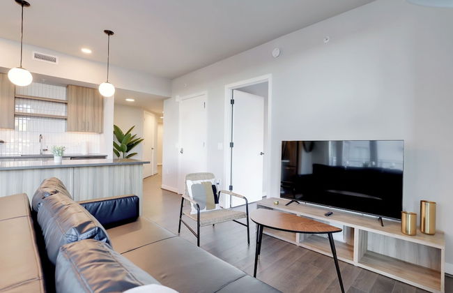 Stylish Apartment Steps from the Metro - Foto 29