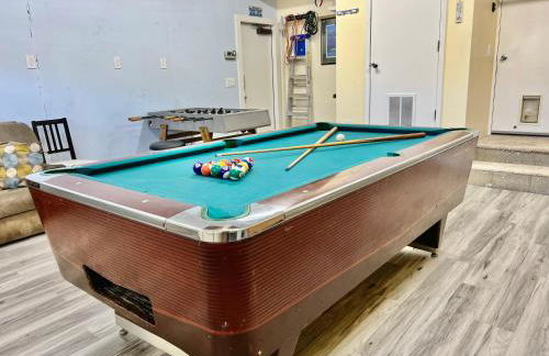 DT Reno - 4BR Home with Patio, BBQ Grill, Games Room - Foto 18